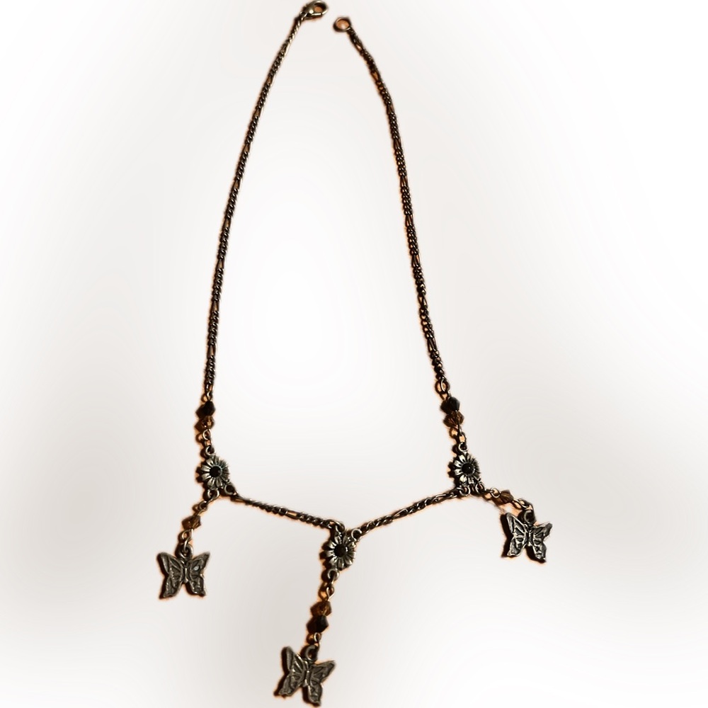 Elegant Floral Necklace